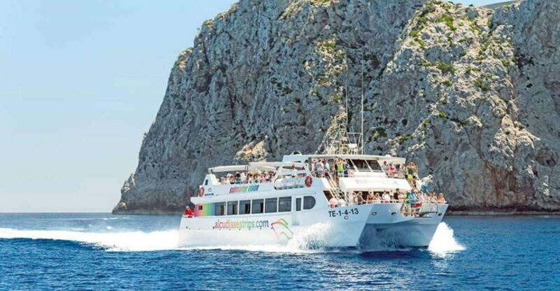 alcudia-boat-trip-to-cap-de-formentor-and-formentor