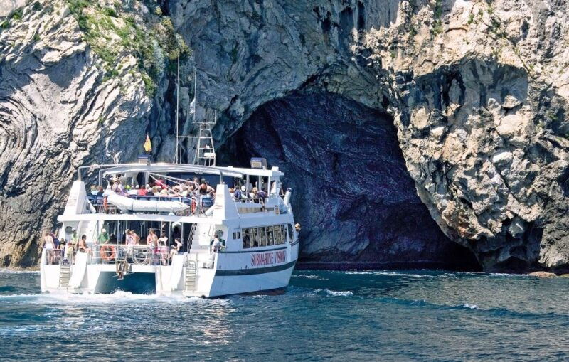 alcudia-boat-trip-to-coll-baix