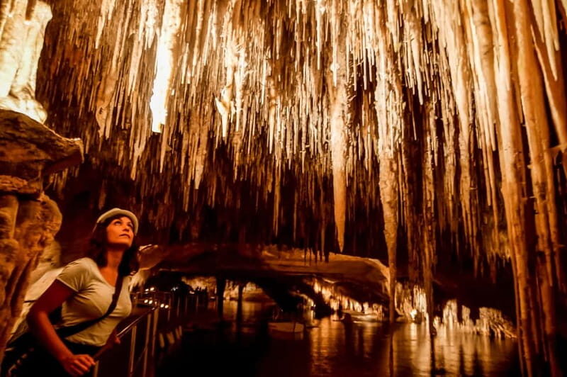 Alcudia: Caves of Drach Tour from the North with Boat Trip - The Boat Ride on Lake Martel