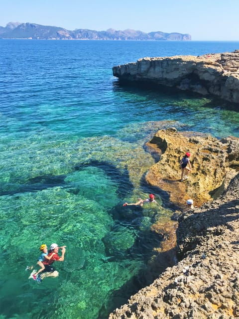 alcudia-coasteering-cliff-jumping