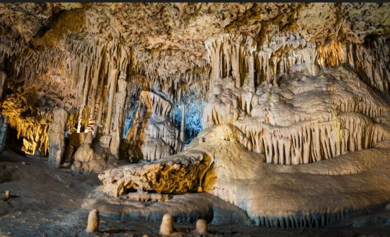 alcudia-half-day-caves-of-hams-blue-caves-and-documentary