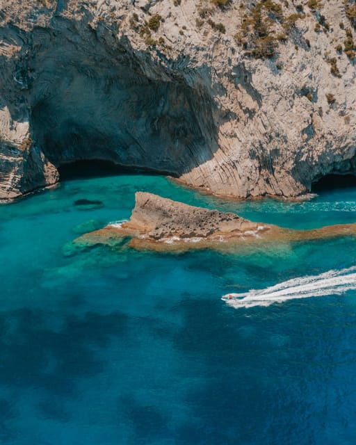 alcudia-jetski-tour-coll-baix-beach-caves-free-photos
