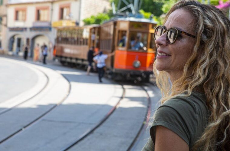 alcudia-marratxi-valldemossa-soller-tour-by-tram-bus