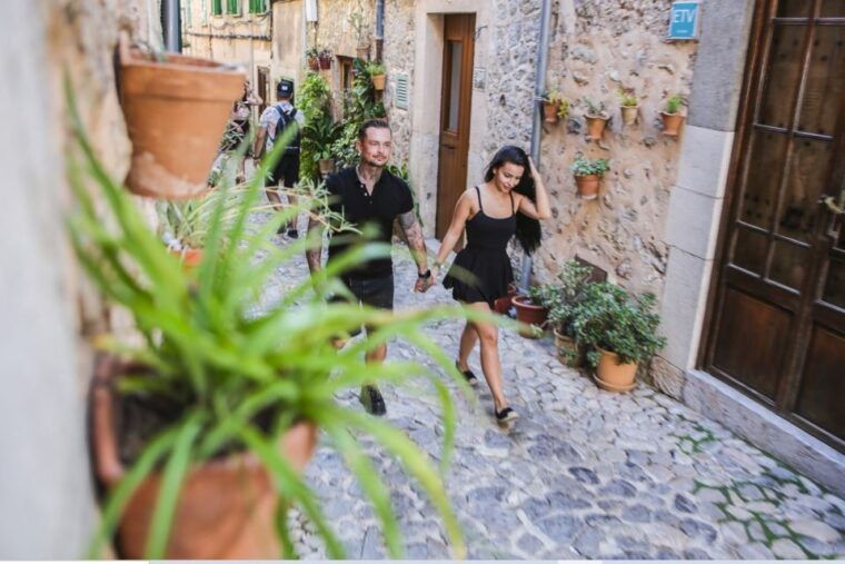 alcudia-marratxi-valldemossa-soller-tour-by-tram-bus