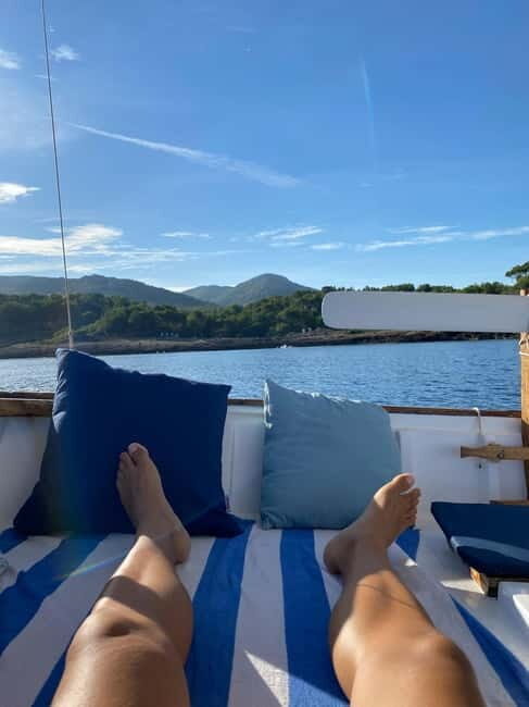Alcudia, Private Tour: Scenic 2.5-Hour Boat Tour - Who Should Consider This Tour?