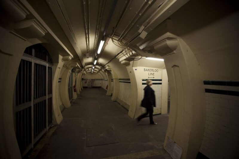 aldwych-hidden-tube-station-guided-tour