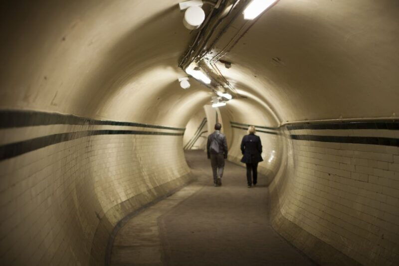 aldwych-hidden-tube-station-guided-tour