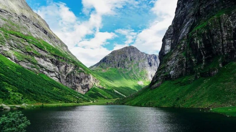 alesund-geiranger-sightseeing-tour-one-way