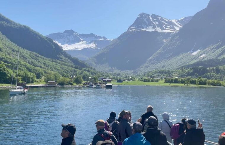 alesund-geiranger-sightseeing-tour-one-way