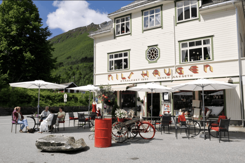alesund-saebo-round-trip-2-hour-stop-in-saebo