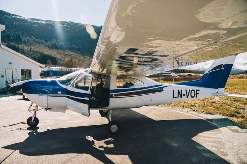 Ålesund: Scenic Flight Experience, Light Aircraft - Key Points