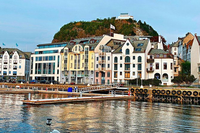 alesund-sightseeing-private-tour-for-cruise-passengers