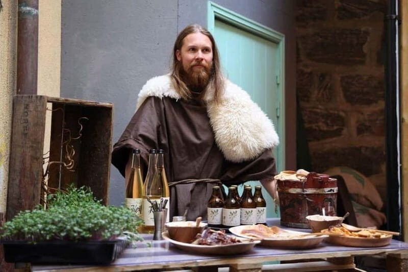 Alesund: Viking Tour with Ship Experience and Tasting - An Authentic Taste of Viking History in Ålesund
