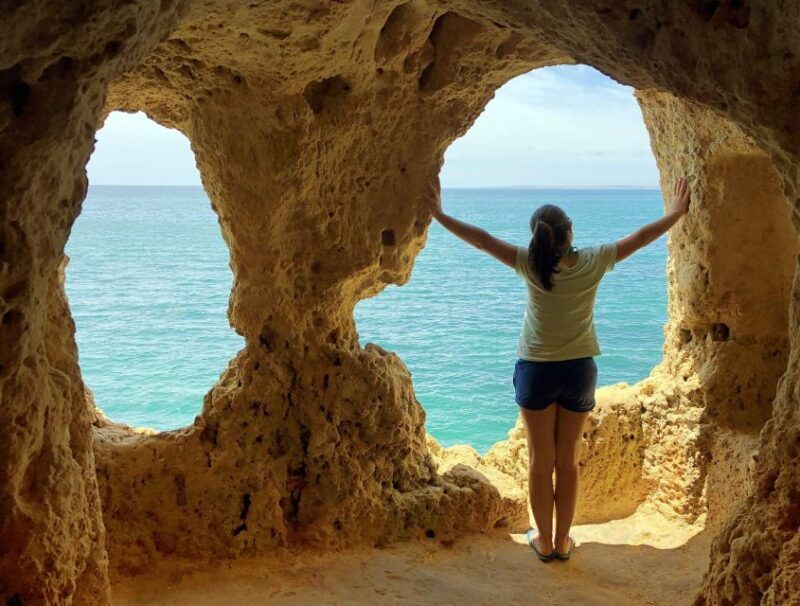 algarve-benagil-cave-boat-tour-and-algarseco-coastal-walk
