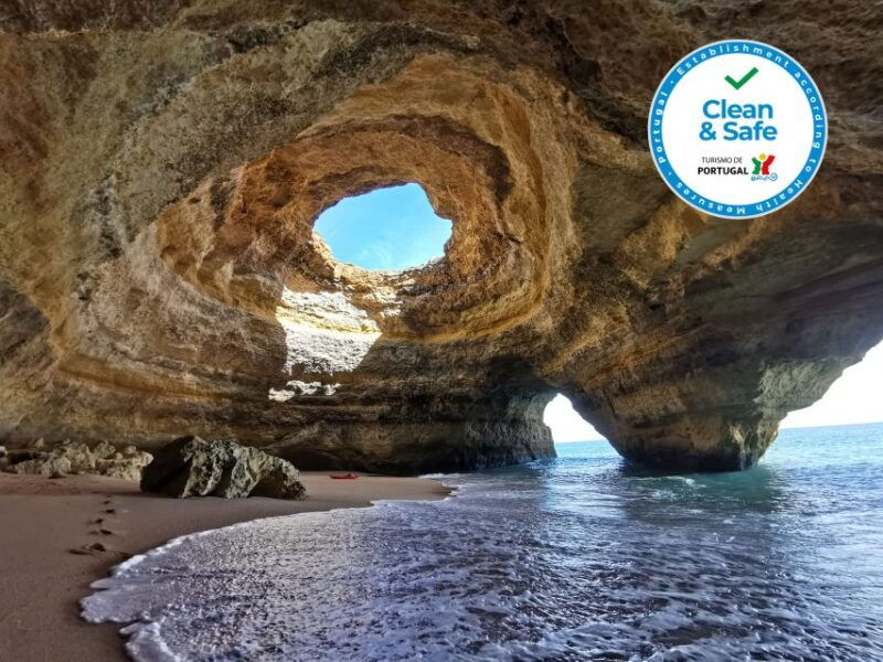 algarve-benagil-sea-cave-sunrise-or-sunset-kayak-experience