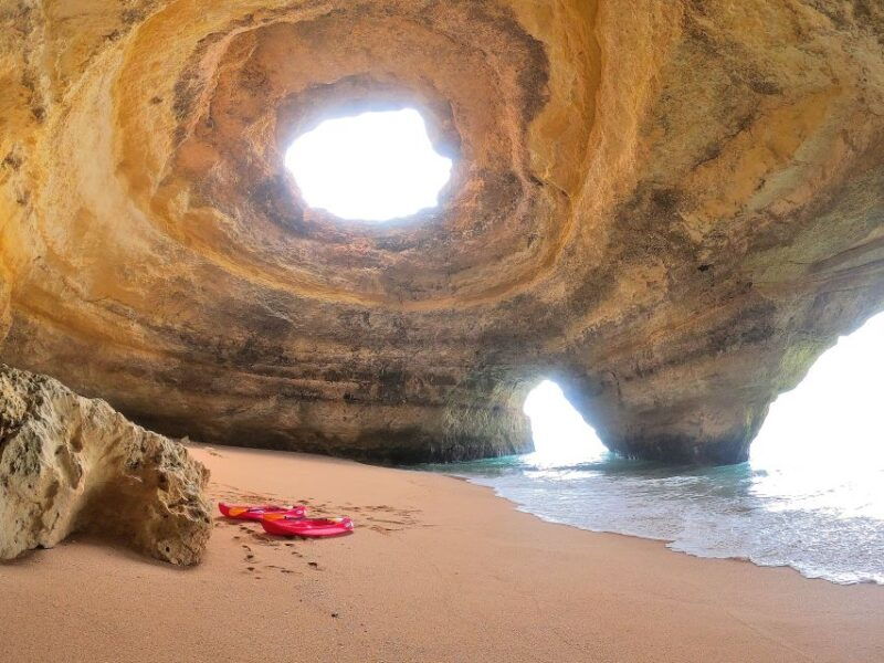 algarve-benagil-sea-cave-sunrise-or-sunset-kayak-experience