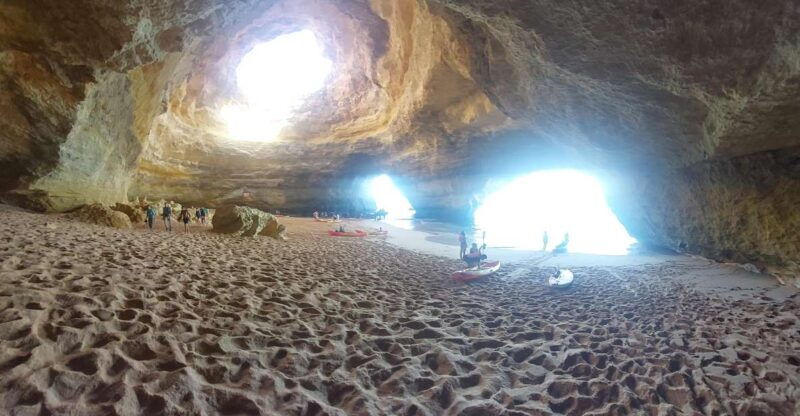 algarve-boat-trip-to-the-caves-of-benagil