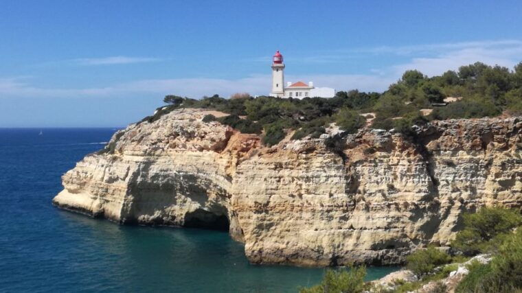 algarve-carvoerio-and-benagil-walking-tour-and-cruise