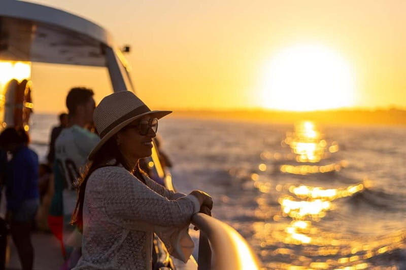 Algarve: Catamaran Sunset Tour with DJ or Live Guitarist - Detailed Review of the Algarve Sunset Catamaran Tour