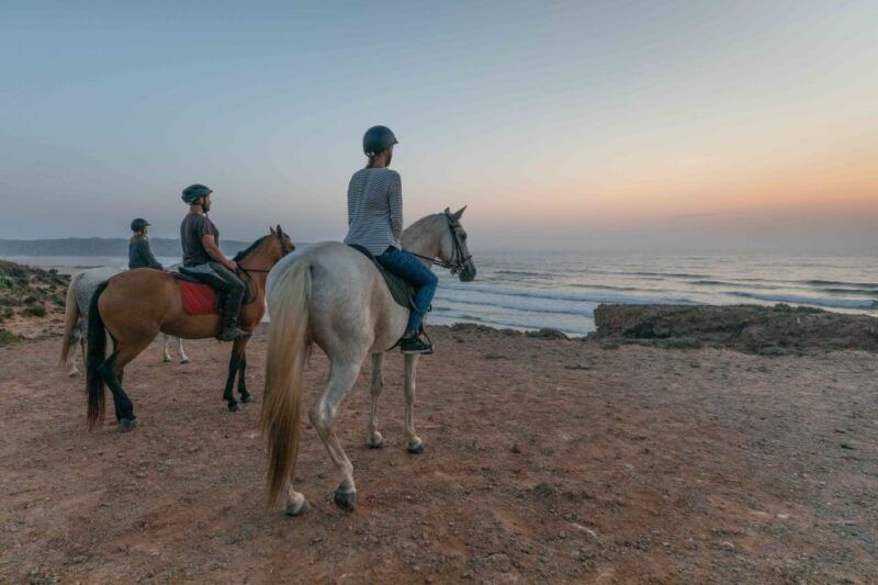 algarve-horse-riding-beach-tour-at-sunset-or-morning