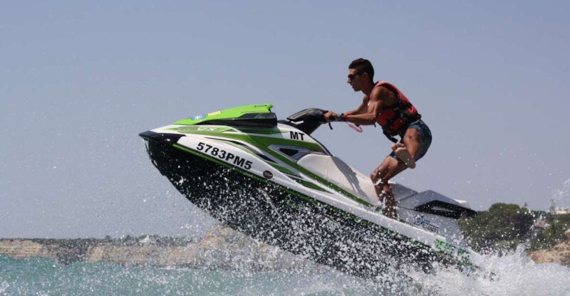 algarve-jet-ski-rental-in-armacao-de-pera