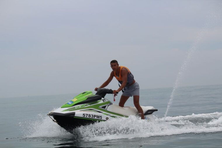 algarve-jet-ski-rental-in-armacao-de-pera