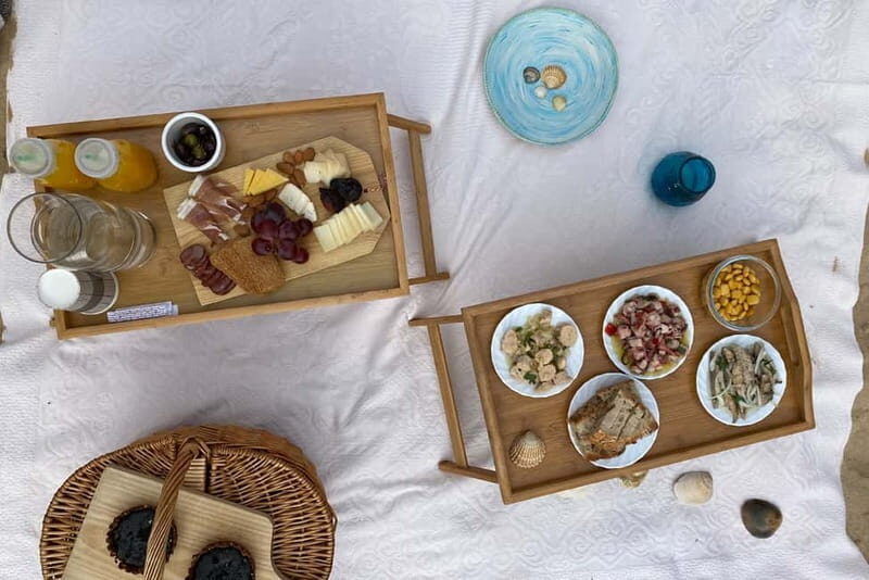 Algarve Romantic Seaside Picnic - Key Points  