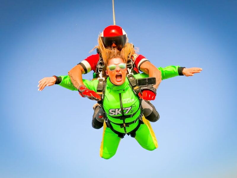 algarve-tandem-skydiving-adventure-15000-to-10000-feet