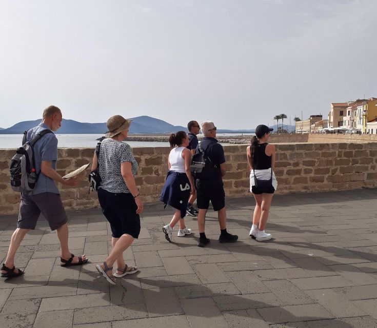 alghero-city-center-tour-with-wine-tasting