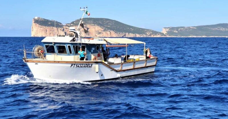 alghero-gulf-of-alghero-fishing-boat-trip-with-fresh-lunch