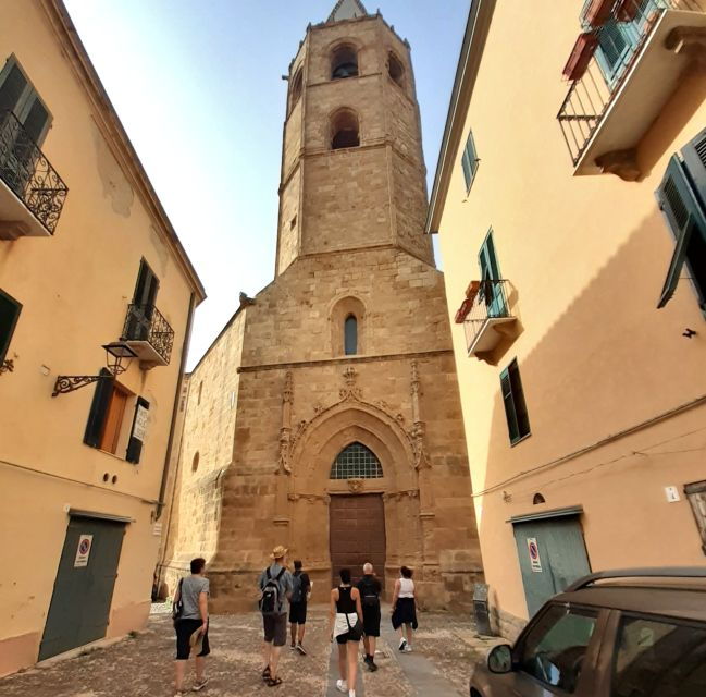 alghero-historic-center-walking-tour-with-a-local-guide