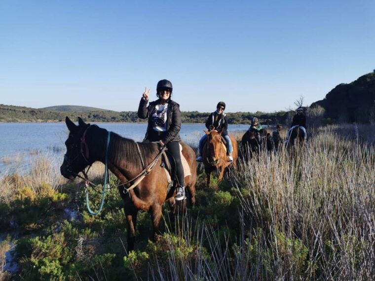 alghero-horseback-riding-for-experts-in-lake-baratz