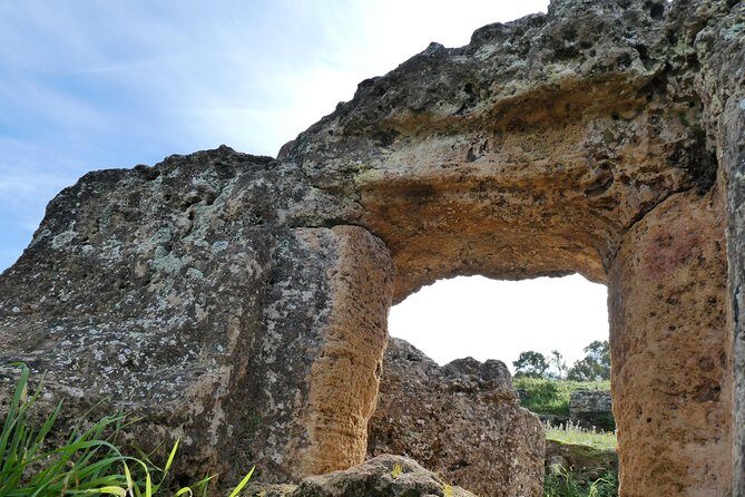 Alghero: private archaeological tour (TRANSFER INCLUDED) with local guide - Practical Details and Tips