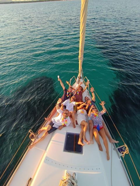 alghero-sunset-sailing-aperitif-experience