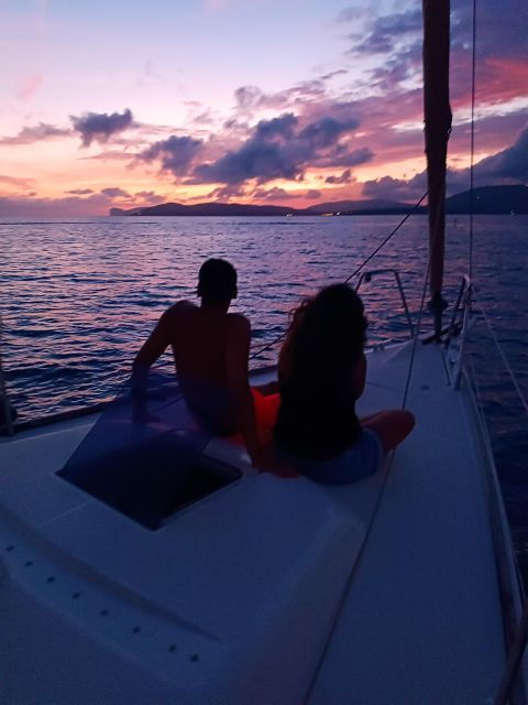 alghero-sunset-sailing-aperitif-experience