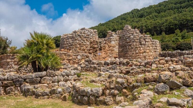 alghero-visit-to-the-nuraghe-palmavera-and-porto-conte-park