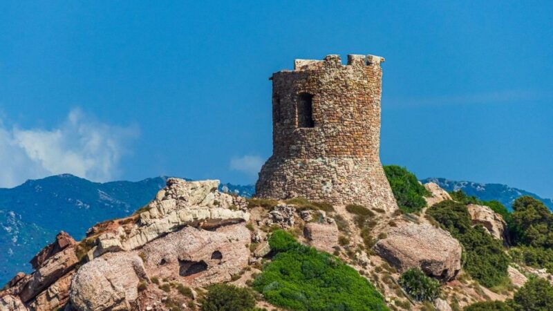 alghero-visit-to-the-nuraghe-palmavera-and-porto-conte-park