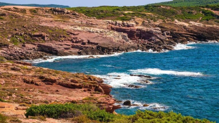 alghero-visit-to-the-nuraghe-palmavera-and-porto-conte-park