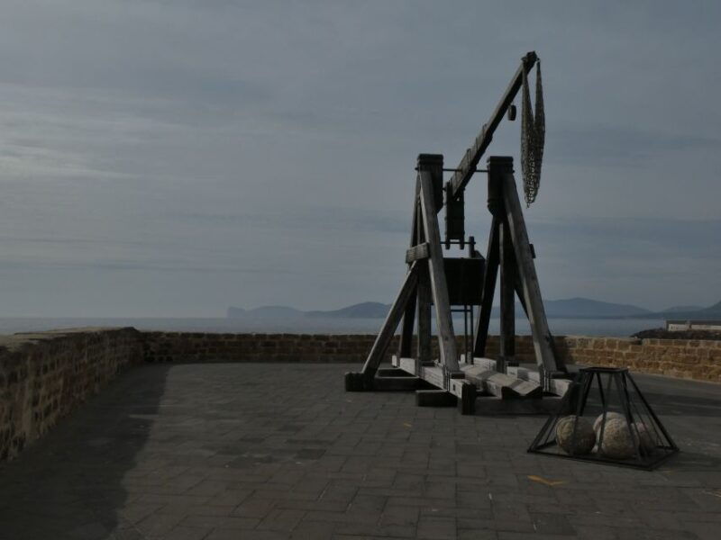 alghero-walking-tour-with-local-guide