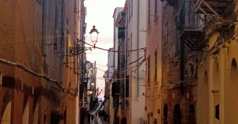 alghero-walking-tours-around-the-ancient-city