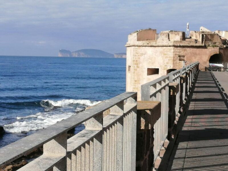 alghero-walking-tours-around-the-ancient-city