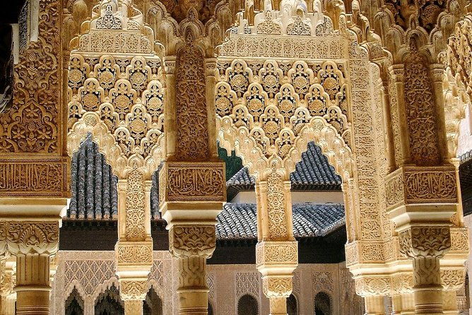 alhambra-and-granada-private-tour-from-malaga