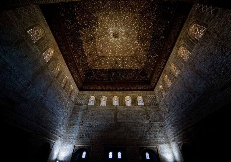 alhambra-generalife-exclusive-3-hours-private-tour