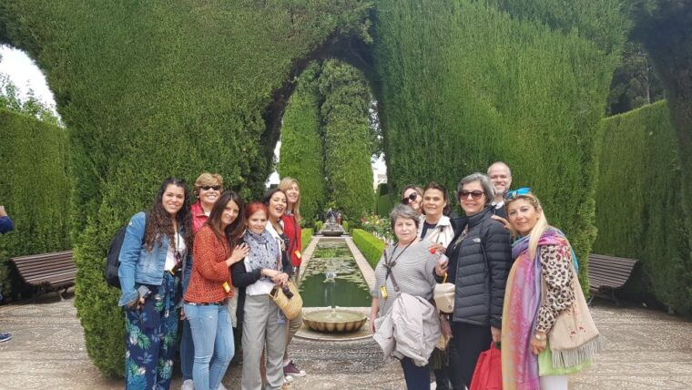 alhambra-generalife-gardens-alcazaba-fast-track-tour