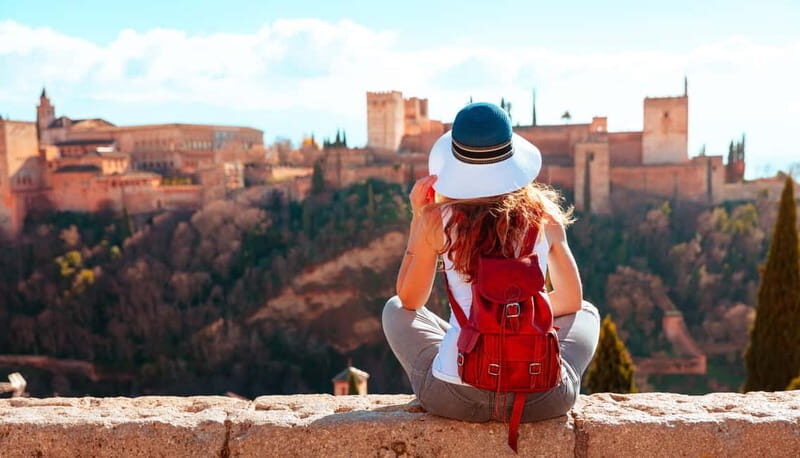 Alhambra Guided Tour with Nasrid Palaces & Gardens - Key Points  