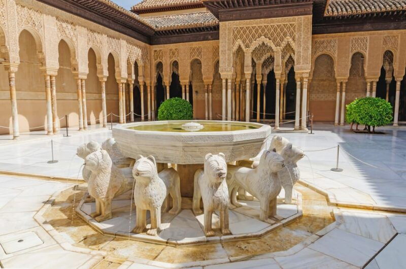 alhambra-nasrid-palace-private-tour-with-tickets