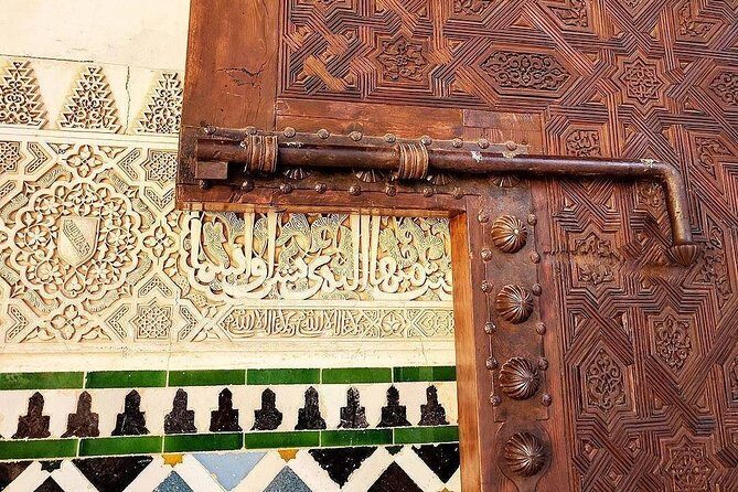 Alhambra, Nasrid Palaces and Generalife Private Tour from Malaga - Transport and logistics
