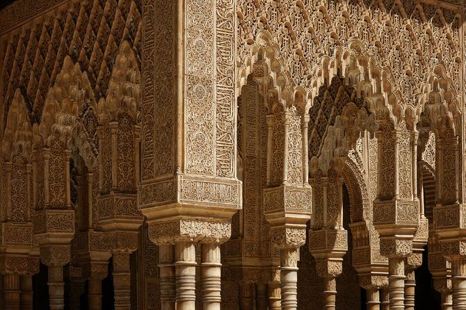 Alhambra, Nasrid Palaces and Generalife Private Tour from Malaga - Authentic Experiences according to Reviewers