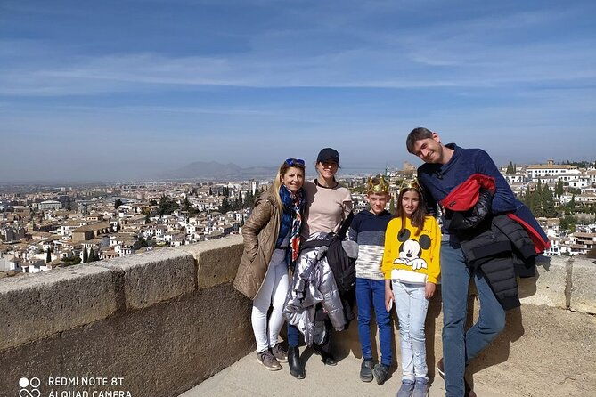 alhambra-private-tour-for-families