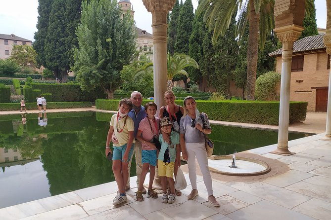alhambra-private-tour-for-families